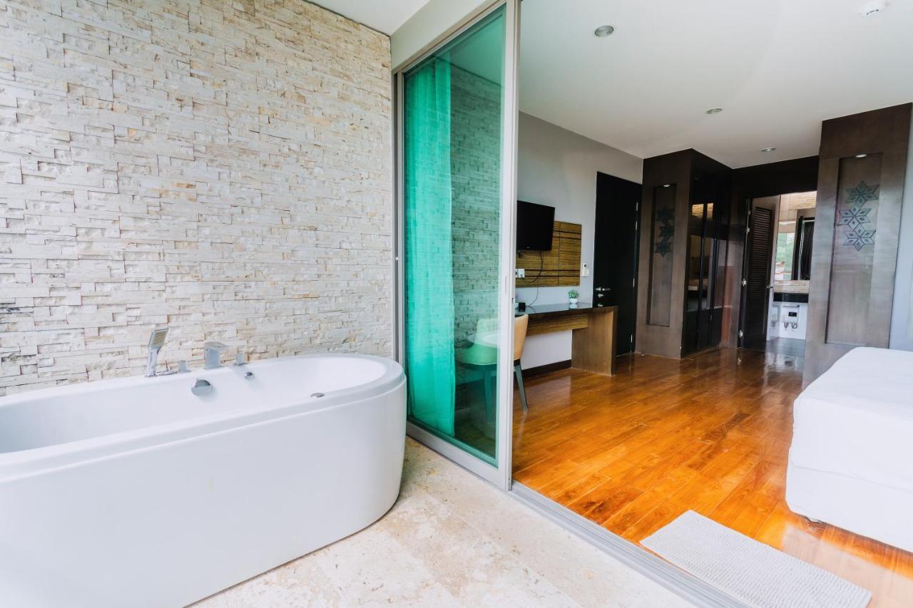The Regent Bangtao Apartments Gorgeous View Of The Jungle バンタオビーチ エクステリア 写真